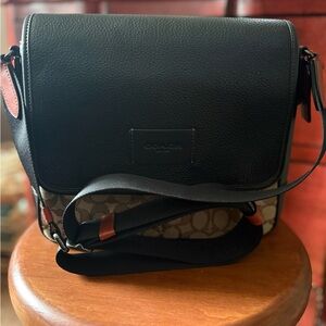 💜 Coach Black and Brown Crossbody Bag SPRINT MAP BG LTR SI 10x8x3